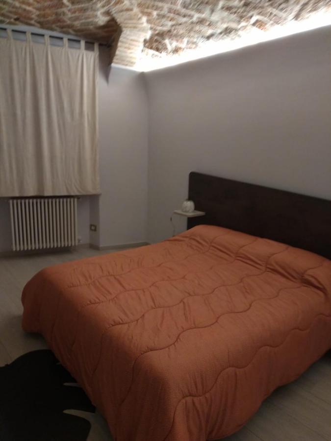 Casa Michela Bed & Breakfast Piacenza Bagian luar foto