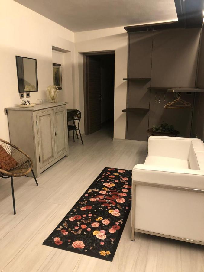Casa Michela Bed & Breakfast Piacenza Bagian luar foto